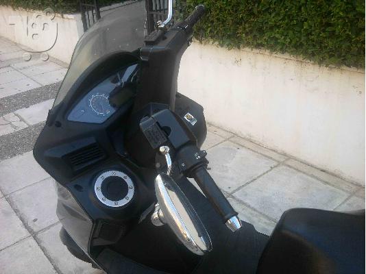 DAELIM Freewing 125 FI 